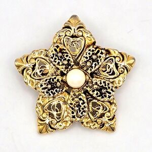 Vintage 1950s Gold Tone Filigree Brooch with Genuine‎ Cultured Pearl Flower